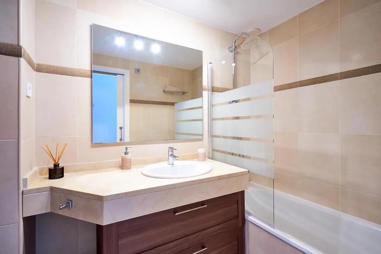 Sea View Penthouse, Pool, Privacy, Benalmadena Apartment