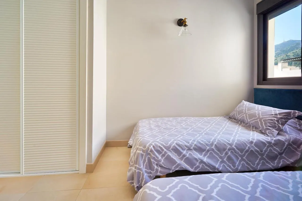 Sea View Penthouse, Pool, Privacy, Benalmadena Apartment
